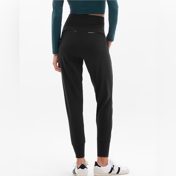 Athleta Venice Black Joggers Size XS - Picture 2 of 12